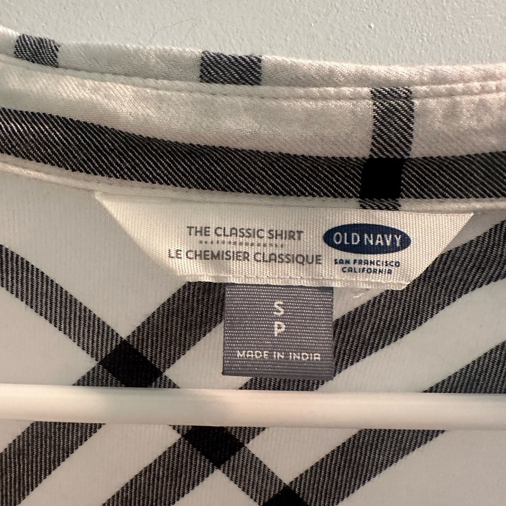 Old Navy White Flannel Top